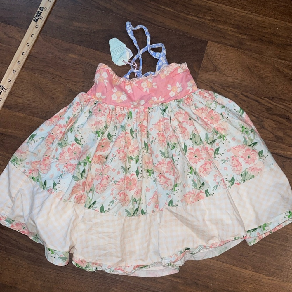 Sweet Honey Girls floral dress - size 6 girls - lightly used